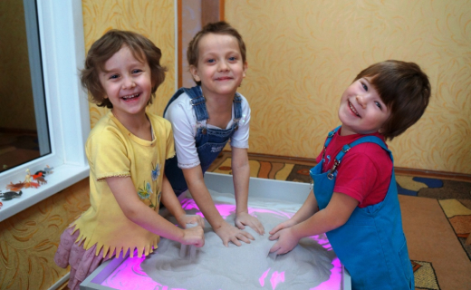 В Алтайском крае открылись игротерапевтические кабинеты для работы с детьми