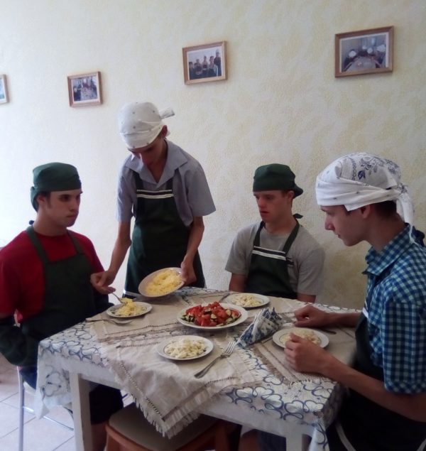 В Волгоградской области продолжается работа по социализации особенных детей