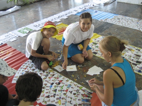 Создание мозаики из фотографий детей